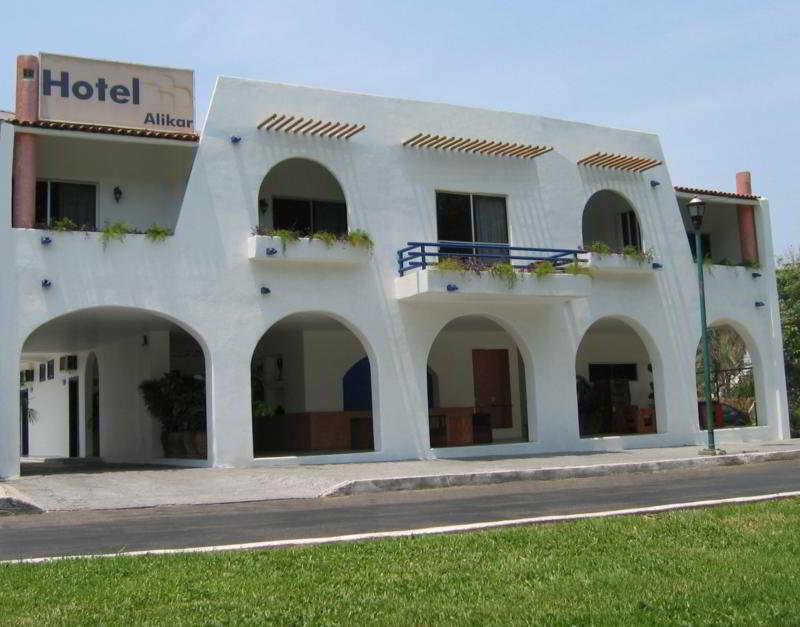 Hotel Alikar Santa Cruz Huatulco Exterior photo